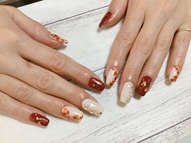 		ジェル。紅葉アート。