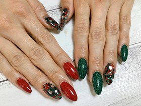 		スカルプチュア。クリスマスカラー。