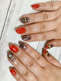 		ジェル。ハートヒョウ柄とリングネイル。