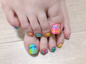 		フット。カラフルチェック。