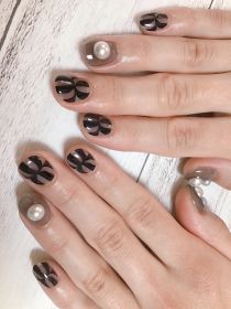 		スカルプチュア。ペイントアート。