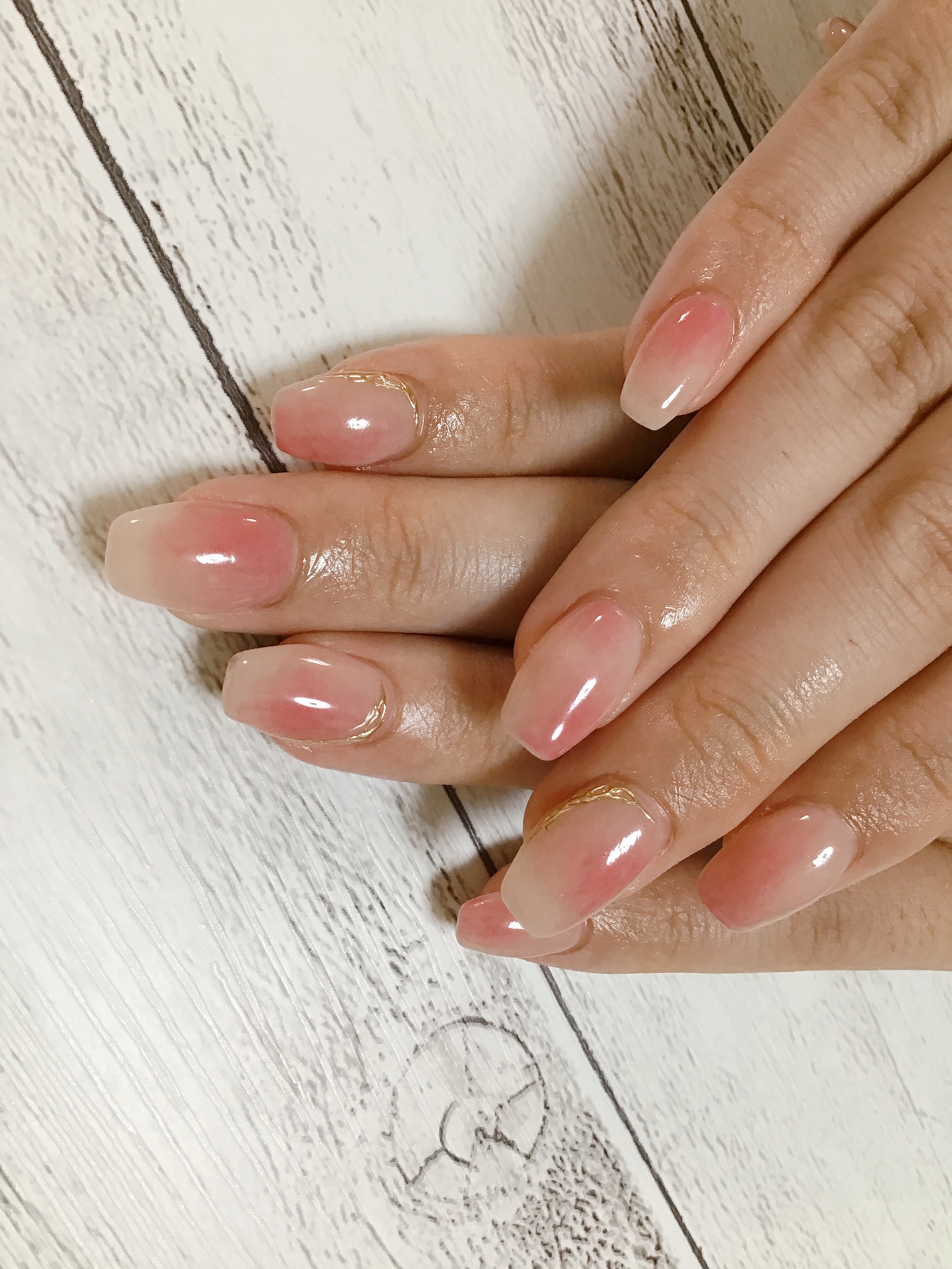 		ジェル。桃ネイル。